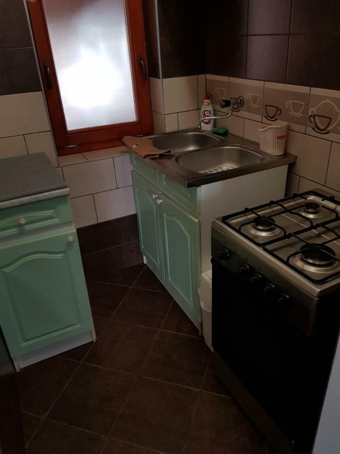 Varga Vendeghaz Apartment Tiszakecske Bagian luar foto